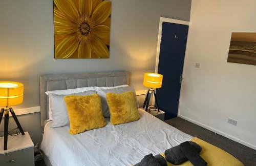 Modernised 4bed stay-away-home in Runcorn sleeps 7 - Foto 2