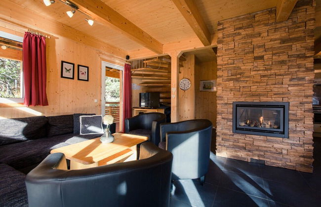 Amazing Chalet With Infrared Sauna - Photo 9