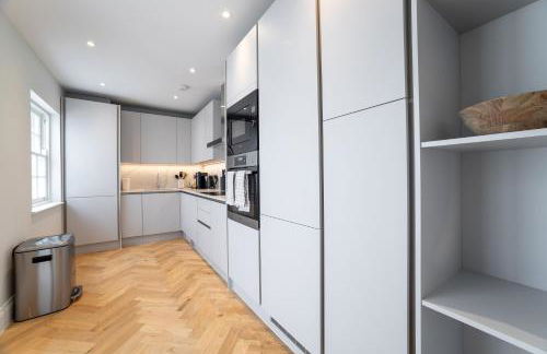 The Heart of Westminster - Photo 4