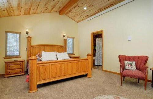 Fantastic Mountain Cottage with a Hot Tub on Beautiful Chalk Creek in Nathrop, Colorado - Foto 5