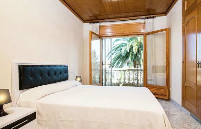 Alluring Holiday Home in Girona With Swimming Pool - Foto 13