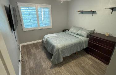 Riverside Views & Pool Retreat - Foto 64