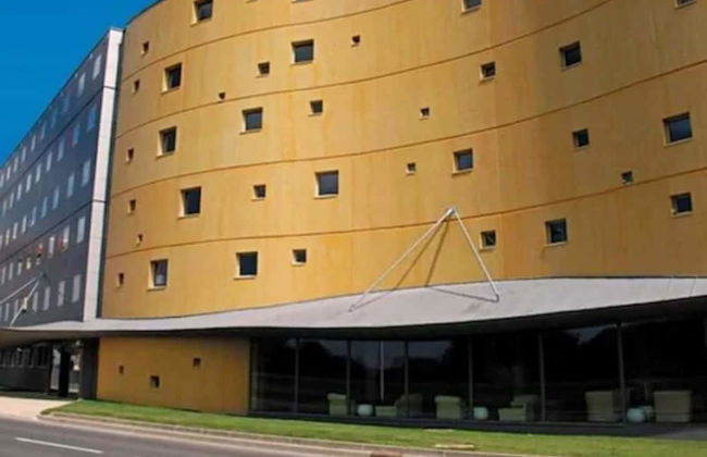 Standing Hôtel Suites by Actisource - Photo 43