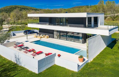 Luxury Villa She for 6 people with 61 m2 private pool, playground & activities on-side for adults and kids - Foto 1