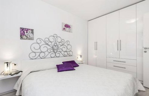 4 Bedroom Beautiful Home In Rukavac - Photo 41