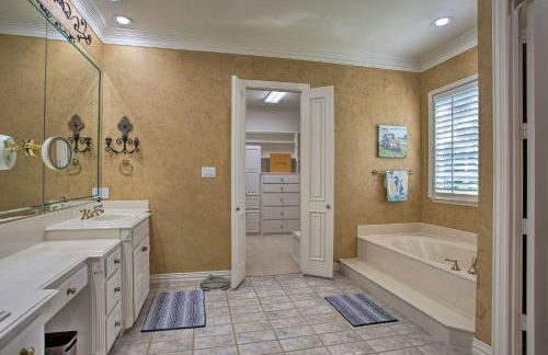 Families Welcome! Lavish Celina Home with Game Room - Foto 14