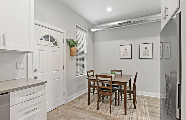 3BR Apt in Logan Square Walkable to Highlights - Central Park S6 - Foto 30