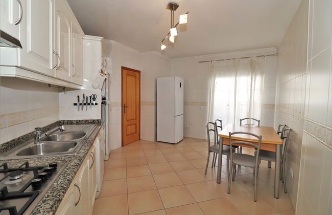 Lovely 2 -bedroom Vacation Apartment In Quarteira - Foto 7