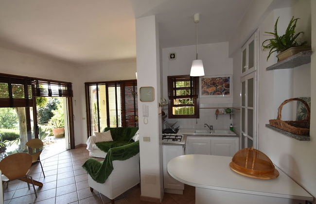 Chalet by Lake Maggiore With Garden Views - Foto 6