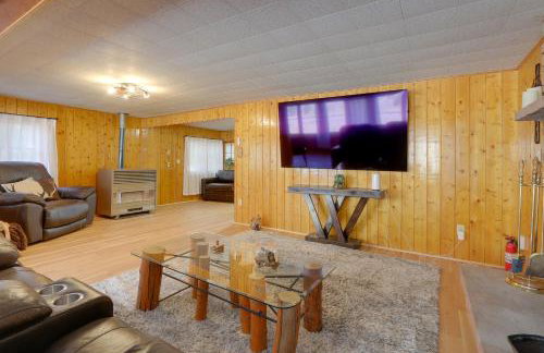 Riverfront Drake Home - 10 Mi to Estes Park! - Foto 6