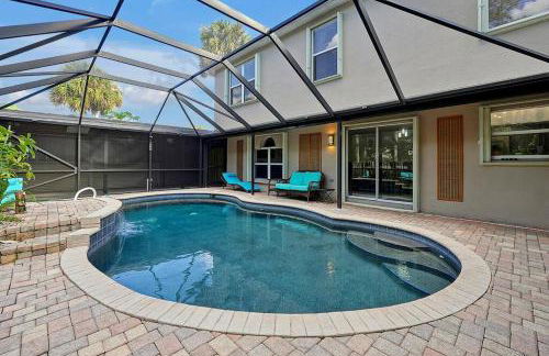 Poolside Cocoa Oasis w/ Tiki Bar! - Foto 8