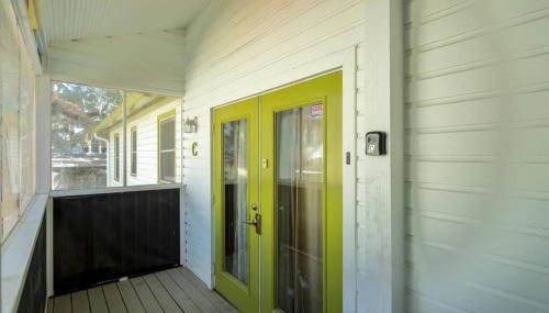 Amazing 2br 2ba with Loft C - Photo 4