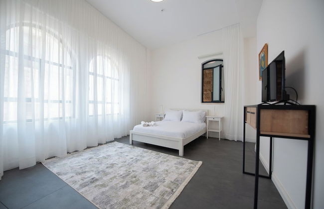 PORT CITY HAIFA - Flea Market Luxury - Foto 10