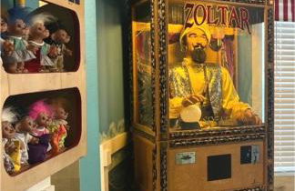 Lakefront Mansion on 10 Acres - Sleeps 15-45 - Foto 57