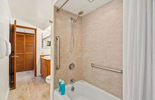 Marbella Lane -Coastal retreat near Diamond Head - Foto 8