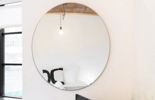 Stylish Apartment - Near City Centre - Smart TV- WIFI - Netfix - Parking - 2NT - Foto 27