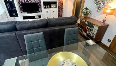 Apartamento céntrico con terraza EBI02919 - Foto 2