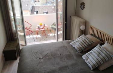 Appartement plein centre avec terrasse - Foto 5