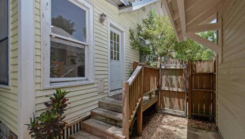Apothecary - Upper Unit Downtown 2BR - Foto 3