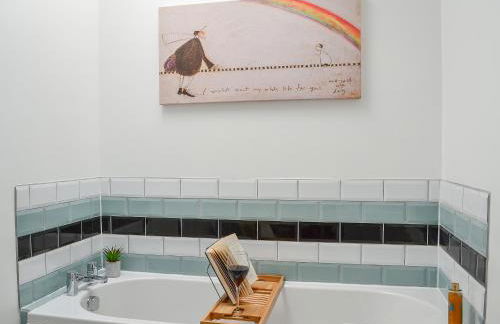 Garden Cottage - Photo 12