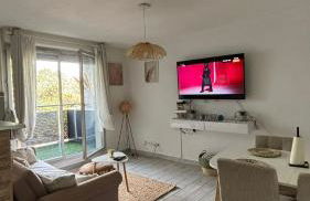 APPARTEMENT T3 EQUIPE IDEAL FAMILLE COMODITES LAC JEUX et TERRAINS A PROXIMITE - Foto 1