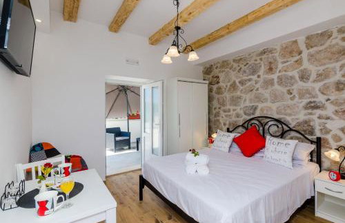 Mata Family Apartments - Photo 18