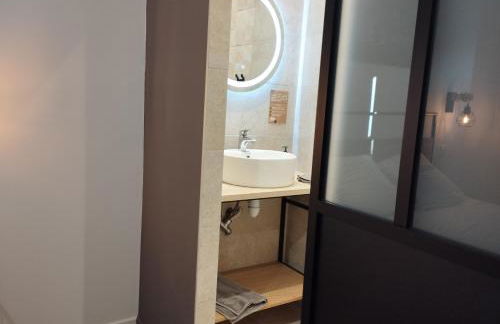 CoLiving des Moulins sur Crémieu 3étoiles - Proche de Lyon & Bugey - Foto 20