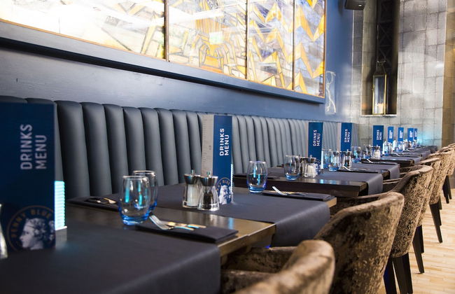 The Halston - Foto 72