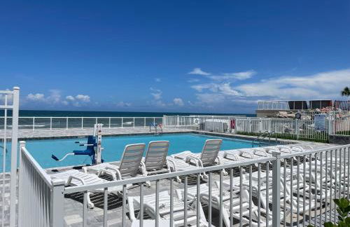 Ocean Views Retreat Enjoy the Ocean View from your balcony - Foto 13