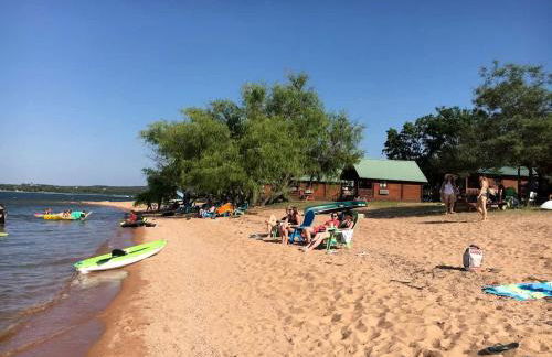 Charming Lakeview Cabin with Firepit Near Vineyards and Adventure Escapes in Buchanan Dam, Texas - Foto 51