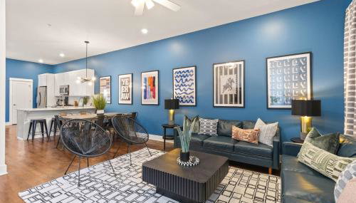 Walk to Vanderbilt and Belmont with Garage and Rooftop Deck - Foto 5