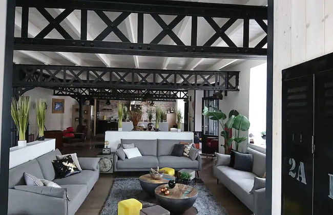 Magnificent Villa in Nuaille-d'aunis With Wellness - Foto 37