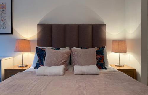 Laura's modern 1 bed apartment in Wimbledon - Foto 14