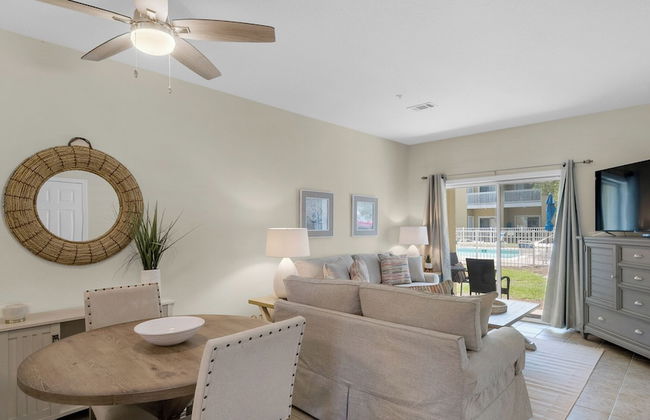 1st Floor, Walkable to Dining, Shopping, Beach - Sleeps 6 - Foto 7