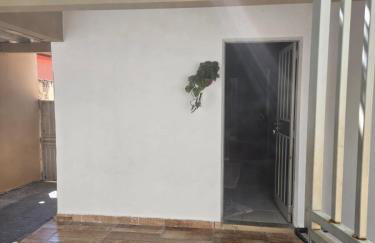 Casa ampla, confortável próx ao lago JK no centro - Foto 24