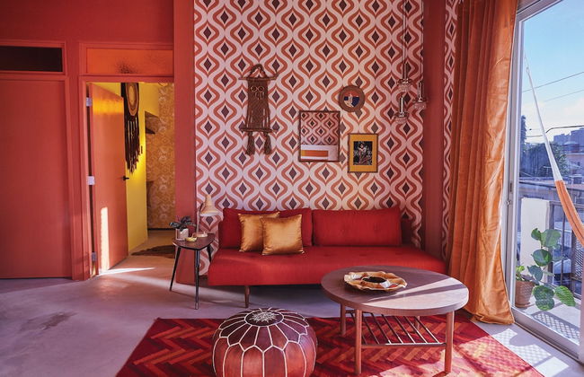 MOOD HAUS by DW - 70's Retro Stays - Photo 1