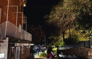 Charming flat in Porto Rotondo with lush garden! - Foto 16