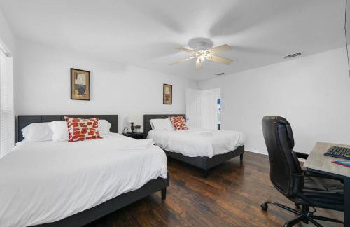 Diamond Waters near DFW & Stadium , Private Pool - Foto 12