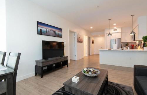 Chic 3-bed Apt with Pool & Hot Tub in Heart of DTLA - Foto 10