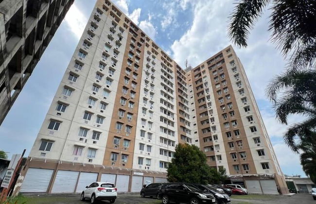 Compact and Restful 2BR at Menara Rungkut Apartment - Foto 25