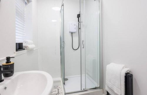 Enjoy a spacious 4 BR perfect big groups - Foto 35