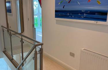 Luxury Villa with Beach Hut and Hot Tub - Photo 31