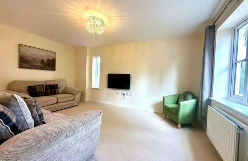 Charming 3 bedroomed House in Bicester sleeps 6 - Foto 2