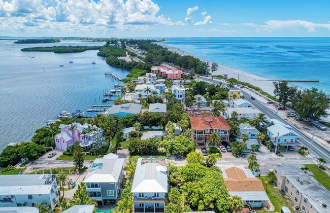 Cottage Haven-one Minute Walk To The Beach-private Yards-keyless Locks - Foto 3