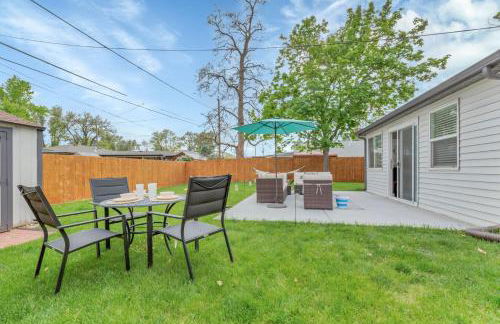 Backyard BBQ Retreat: Central 3bd - Prime Location - Foto 35