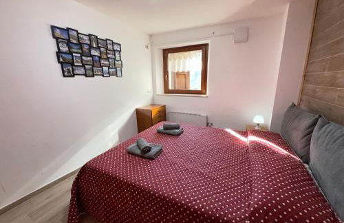 Near the Cable Cars with Views of the Lake - Foto 15