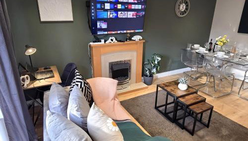 2ndHomeStays- Bilston- Contractors Friendly Townhouse - Foto 5