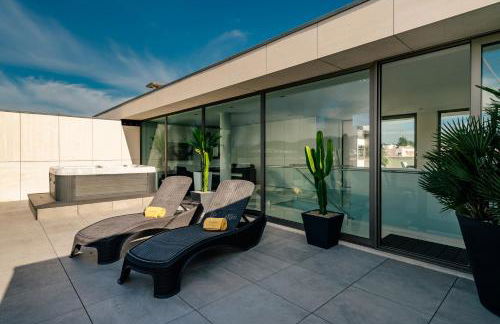 River Town View - Luxury Apartment with Jacuzzi on Terrace - Foto 5