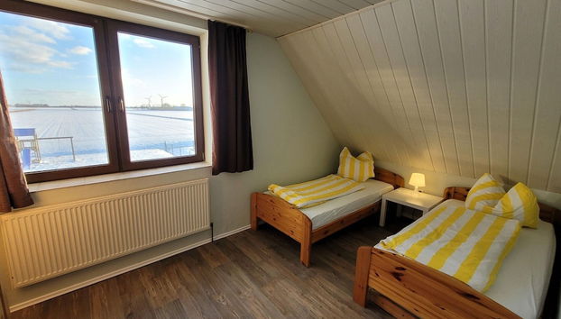 Apartment With Private Terrace in Nessmersiel - Foto 3, Quarto