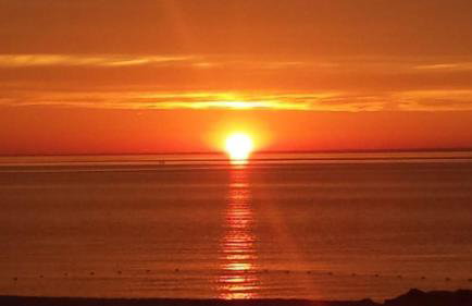 Chic Beach House: Waterfront, Vineyards, Hot Tub - Foto 22